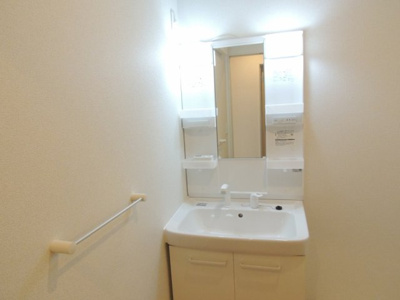 【独立洗面台】 | コリーナ木田余Ⅱ | 洗面所