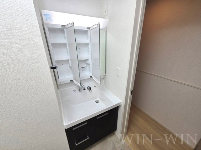 ヒカルサ豊橋小向町の洗面所|イメージ（同施工会社同一モデルの写真です）