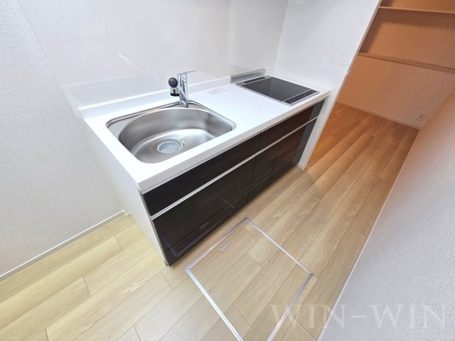 ヒカルサ豊橋小向町のキッチン|イメージ（同施工会社同一モデルの写真です）