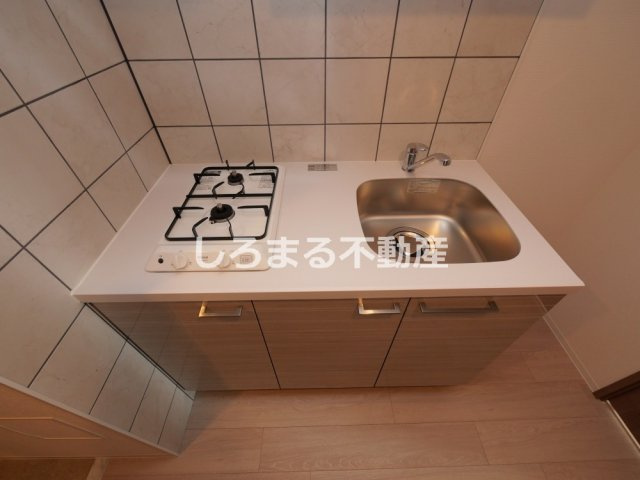 エスリード弁天町ＮＯＲＴＨ　ＲＥＳＩＤＥＮＣＥのキッチン