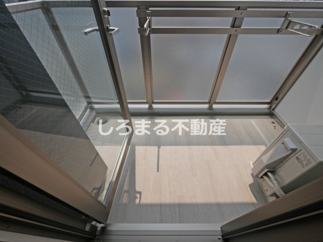 エスリード弁天町ＮＯＲＴＨ　ＲＥＳＩＤＥＮＣＥのバルコニー