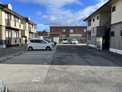 【駐車場】 | EAST NONAMI壱番館