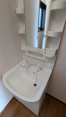 ビューパレーCの独立洗面台