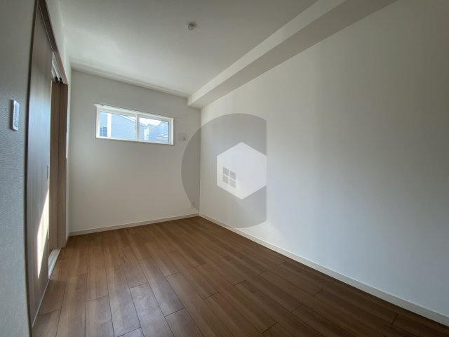 東大阪市岸田堂南町のアパートの寝室