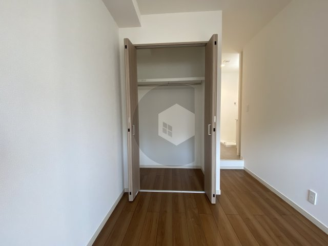 東大阪市岸田堂南町のアパートの収納