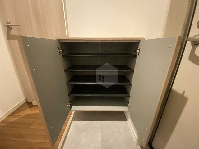 東大阪市岸田堂南町のアパートの収納