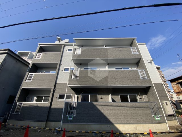 東大阪市岸田堂南町のアパートの外観