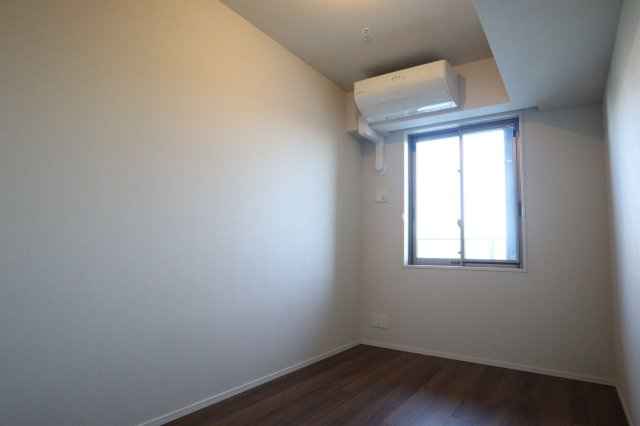 ザ・パークハウス中之島タワーの洋室