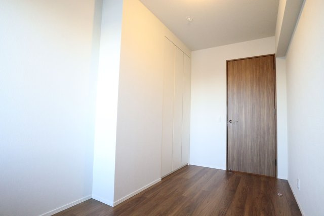 ザ・パークハウス中之島タワーの洋室