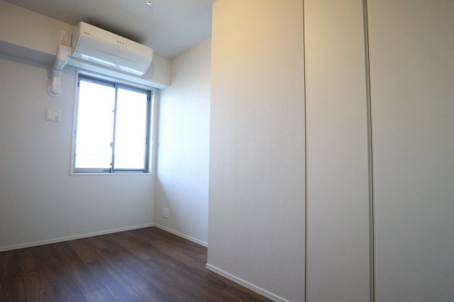 ザ・パークハウス中之島タワーの洋室