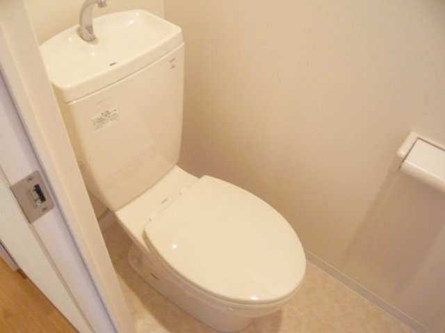 チェリッシュハイムのトイレ|別号室参考写真です。