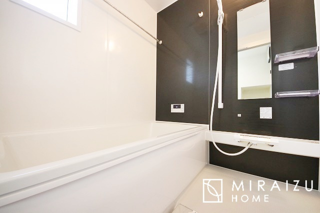 【外観】 | プライバシー性と開放感を高める住環境。陽当たりの良い開かれたロケーションを活かし、心地よい暮らしをプランニング