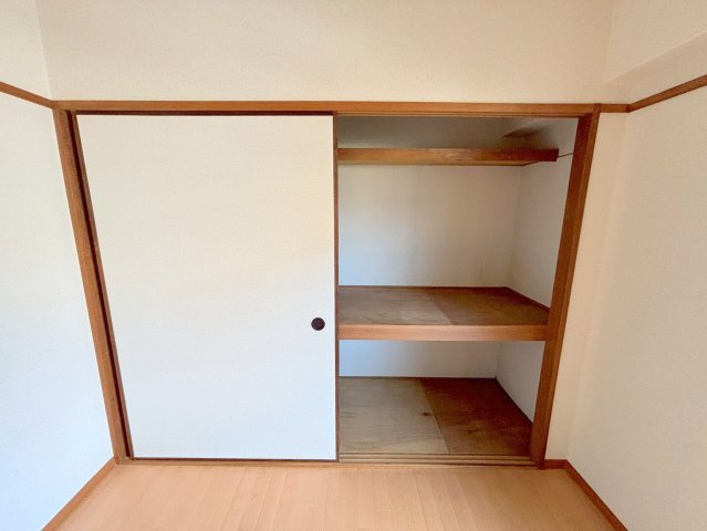 フローライト豊里1の収納