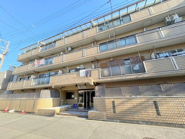 フローライト豊里1の外観