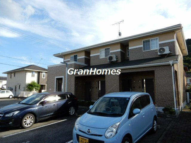 姫路市飾西のハイツ