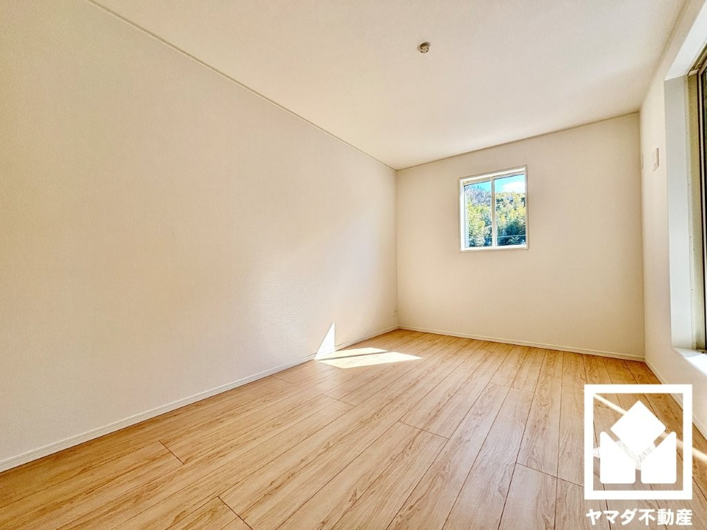 八幡市橋本尻江　第1　6号棟の外観