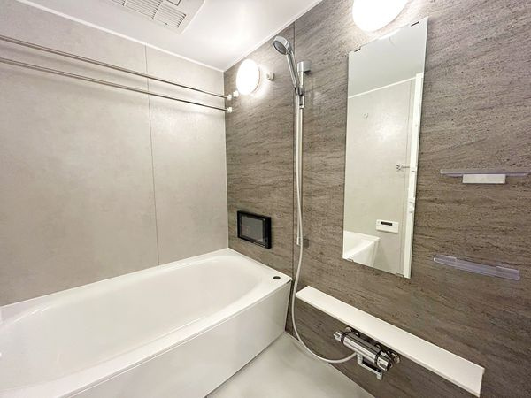 クレアヒルズ千里津雲台の浴室|日々の暮らしに欠かせないお風呂です