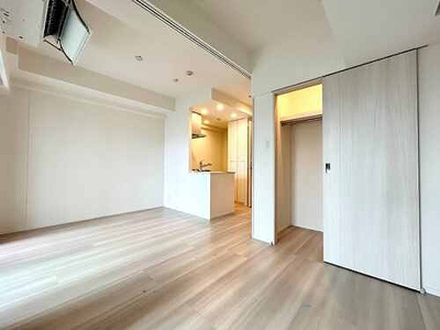 【居間・リビング】 | クレアホームズフラン東京三ノ輪２ | リビングダイニングキッチン約8.0畳