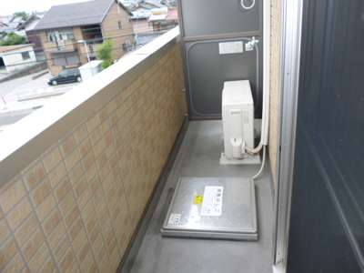 【バルコニー】 | EAST NONAMI拾番館