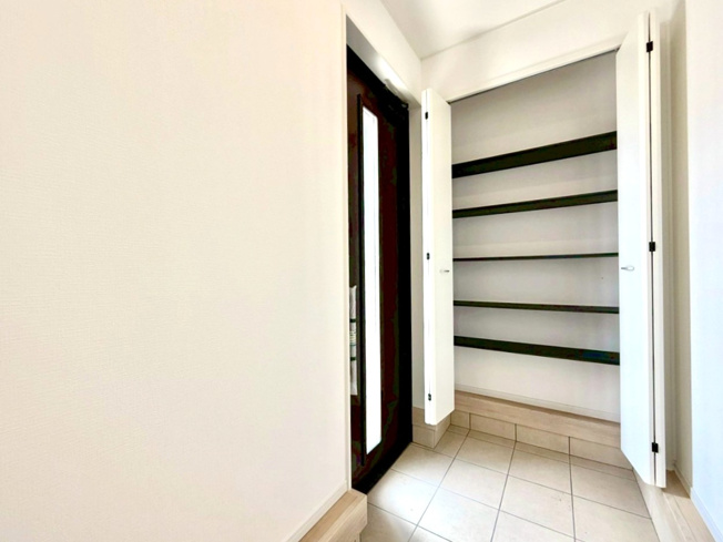 【収納】クレイドルガーデン坂井市春江町宇和江　第３