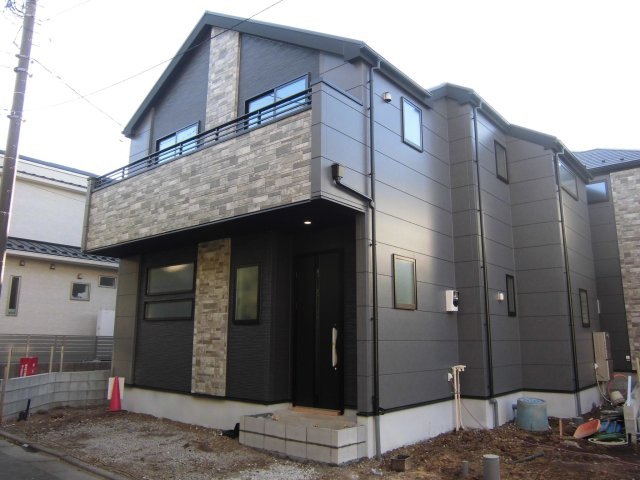 【前面道路含む現地写真】 | 練馬区富士見台3丁目新築戸建全３棟　残２棟 | 前面道路含む現地写真です