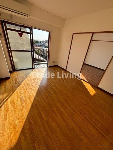 TMレジデンス朝霞台の居間・リビング