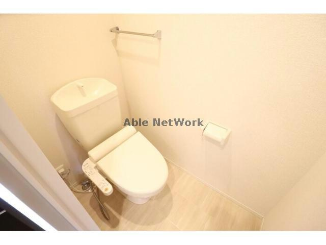 シュロス蒲地Bのトイレ|ウォシュレット付き