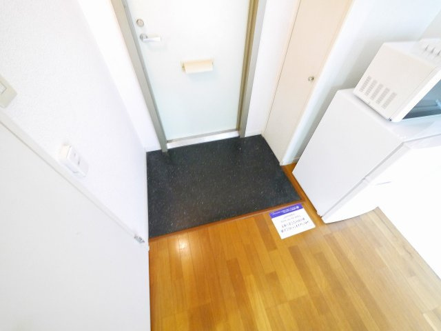 レオパレス相楽台の玄関|きれいな玄関です