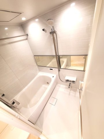 パークフィールドみさと5街区1号館の浴室|広く感じるゆとり設計で快適なリラックスタイムを過ごせます