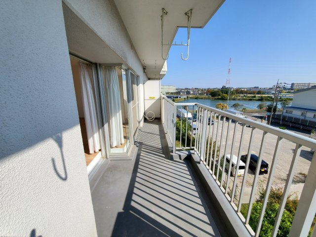 パークフィールドみさと5街区1号館のバルコニー|陽当たり良好なバルコニーです