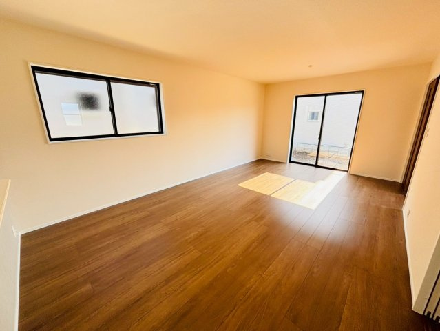 リーブルガーデン／北区鶴羽田第七／１号棟の居間・リビング