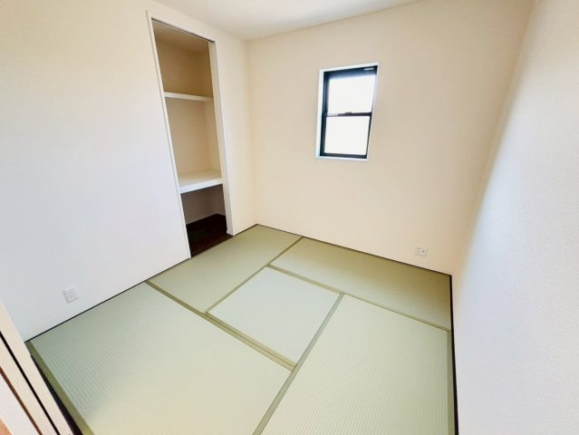 リーブルガーデン／北区鶴羽田第七／１号棟の和室