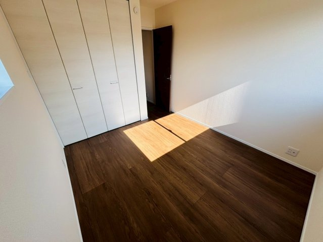 リーブルガーデン／北区鶴羽田第七／１号棟の洋室