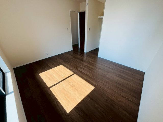 リーブルガーデン／北区鶴羽田第七／１号棟の洋室