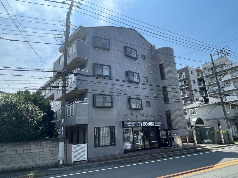 シャイネン市川