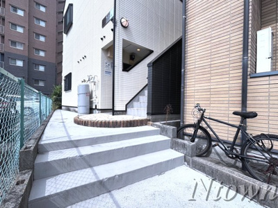 【エントランス】 | ヴィアトール | エントランスです