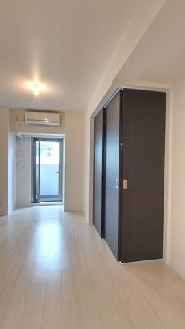 新品家具付きマンション日本橋馬喰町14(KaGood東京)の居間・リビング