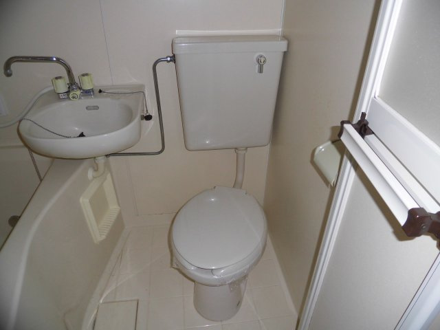 メゾン・ロールピュールのトイレ