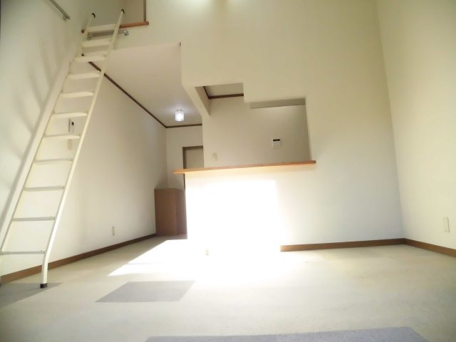 メゾン・ロールピュールの居間・リビング