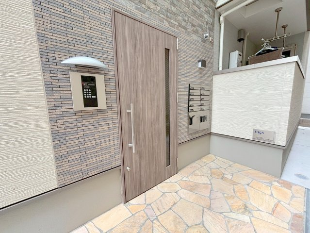 フジパレス豊里中央公園南1番館のエントランス