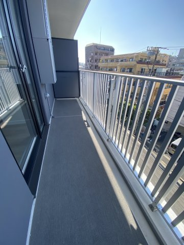 オープンレジデンシア葛西のバルコニー