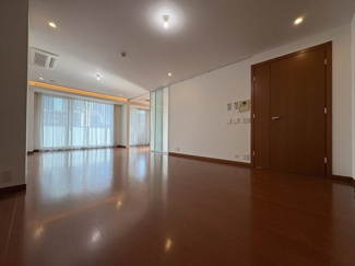 【居間・リビング】 | 麻布第一マンションズ