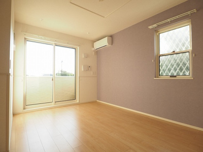 【居間・リビング】 | カレントヴィラⅡ | 居室・リビング