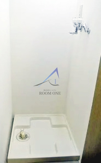 グランヴァン東池袋の設備|洗濯機置き場です。
