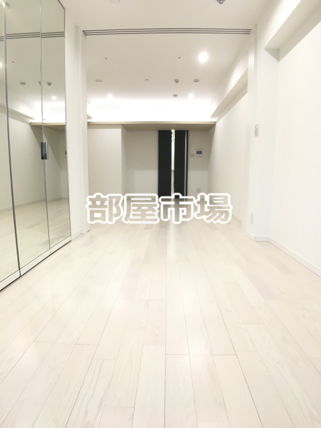 オーキッドレジデンス秋葉原の寝室