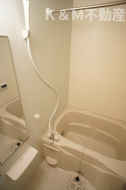 ブリッサの浴室|きれいなお風呂です