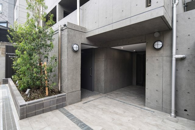 フォセット千駄木のエントランス