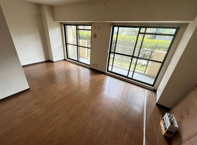 【居間・リビング】 | ジュネス | ゆったりとした居間です