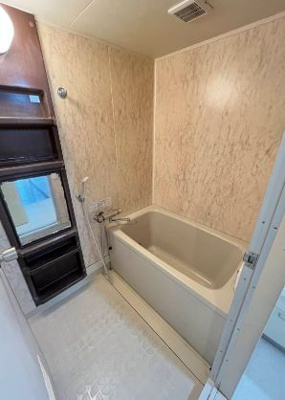 【浴室】 | ジュネス | お風呂で日々の疲れを落としましょう