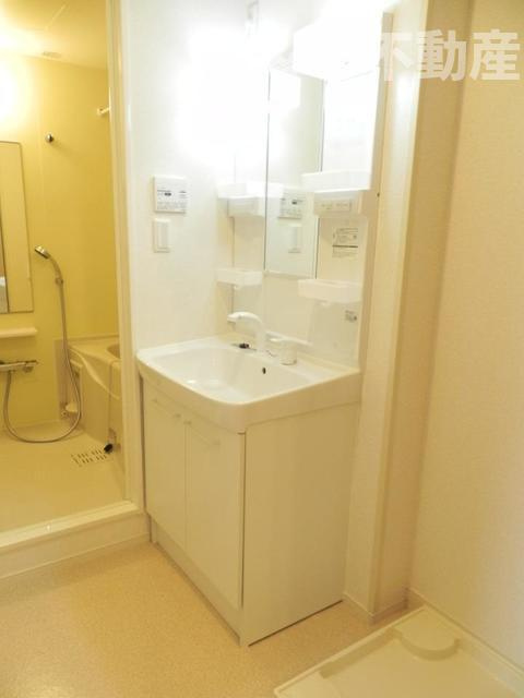 メルベイユ　２の洗面所|コンパクトで使いやすい洗面所